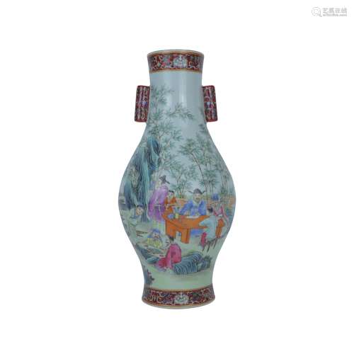 A Chinese Famille-Rose Porcelain Vase