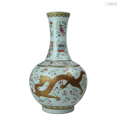 A Chinese Famille-Rose Porcelain Vase