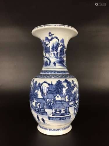 A Chinese Blue and White Porcelain Vase