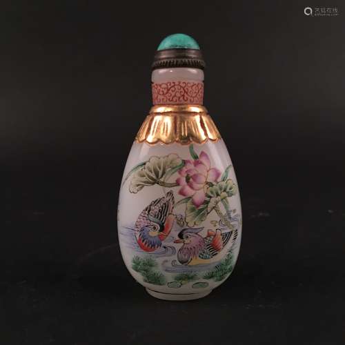 Chinese 'Mandarin Duck' Snuff Bottle