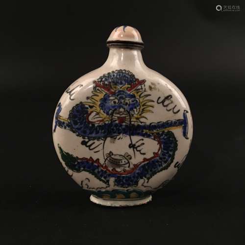 Chinese 'Dragon' Snuff Bottle