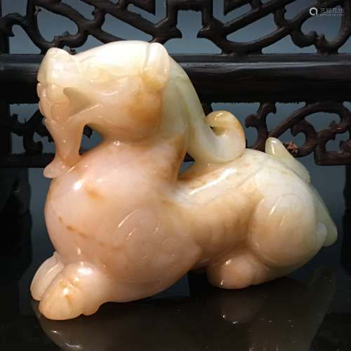 Chinese Hetian Jade Ruishou Figure