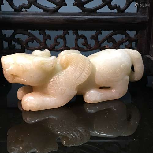 Chinese Hetian Jade Ruishou Figure