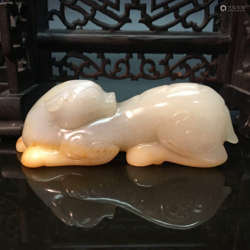 Chinese Carved Hetian Jade Ruishou Figure