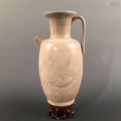 Chinese Yaozhou Kiln 'Dragon' Pitcher