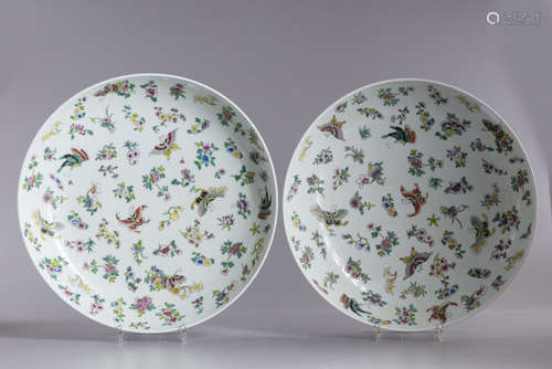 A pair of Chinese famille rose ‘butterflies’ chargers