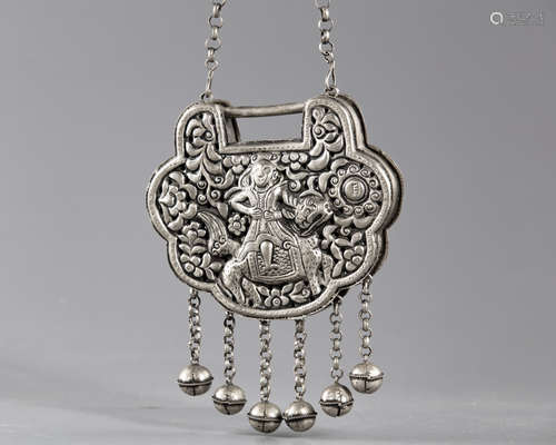 A Chinese Miao tribe silver necklace