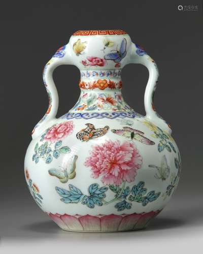 A Chinese famille rose 'butterfly' double-gourd vase