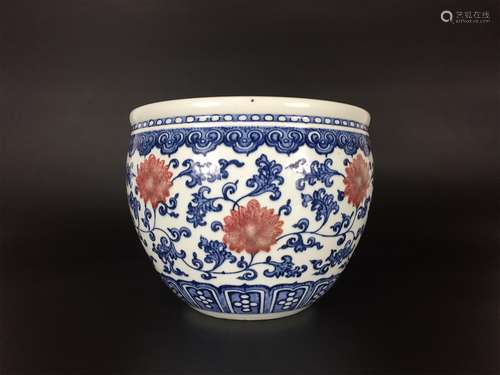 A Chinese Iron-Red Blue and White Porcelain Scroll Bowl