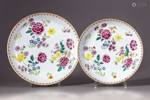 Two Chinese famille rose dishes