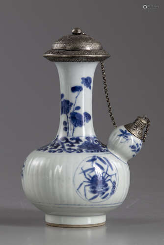 A Chinese blue and white kendi