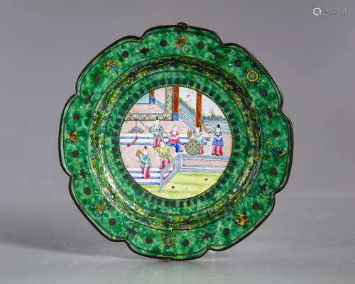 A Chinese canton enamel dish