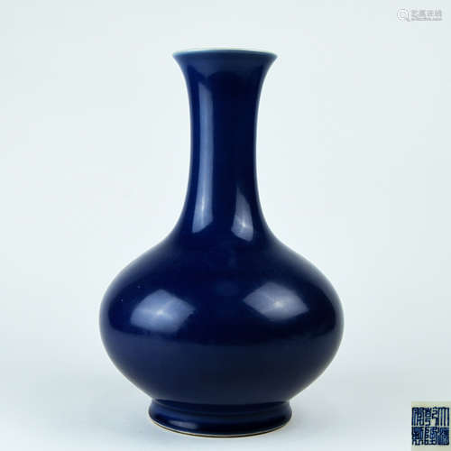 A Chinese Blue Glazed Porcelain Vase