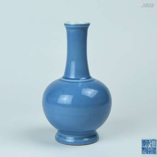 A Chinese Blue Glazed Porcelain Vase