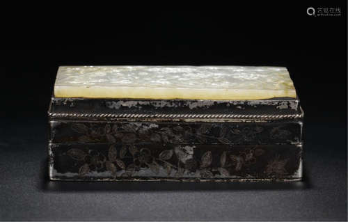 CHINESE JADE PLAQUE INLAID SILVER LIDDED BOX