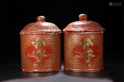 PAIR OF CHINESE GOLD PAINTED RED LACQUER LIDDED JAR