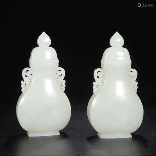 PAIR OF CHINESE WHITE JADE LIDDED FLATTEN SQUARE VASES