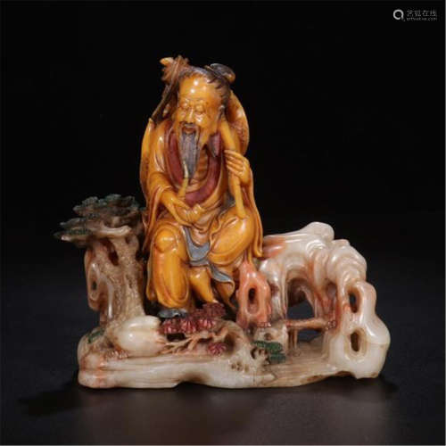 CHINESE TIANHUANG STONE FISHER ON SOAPSTONE BASE TABLE ITEM