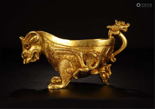 CHINESE GILT BRONZE BEAST JUE CUP