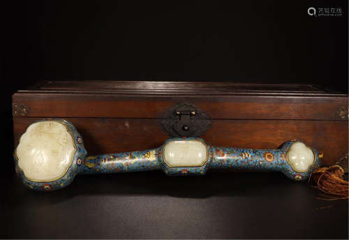 CHINESE WHITE JADE PLAQUE INLAID CLOISONNE RUYI SCEPTER