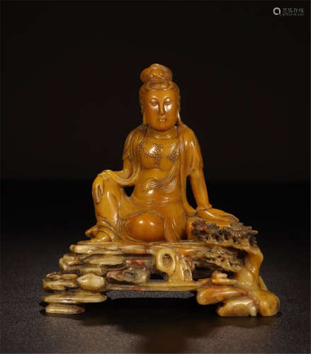 CHINESE TIANHUANG STONE SEATED GUANYIN TABLE ITEM
