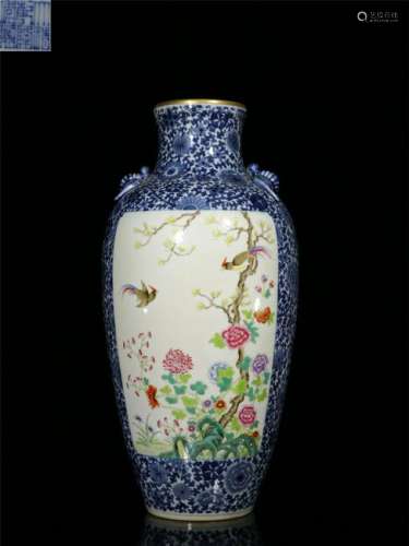 CHINESE PORCELAIN BLUE AND WHITE FAMILLER OSE BIRD AND FLOWER VASE