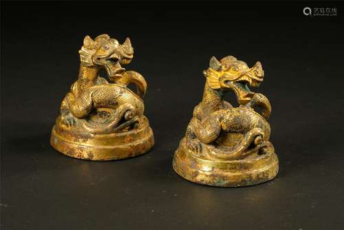 PAIR OF CHINESE GILT BRONZE BEAST PAPER WEIGHT HAN DYNASTY