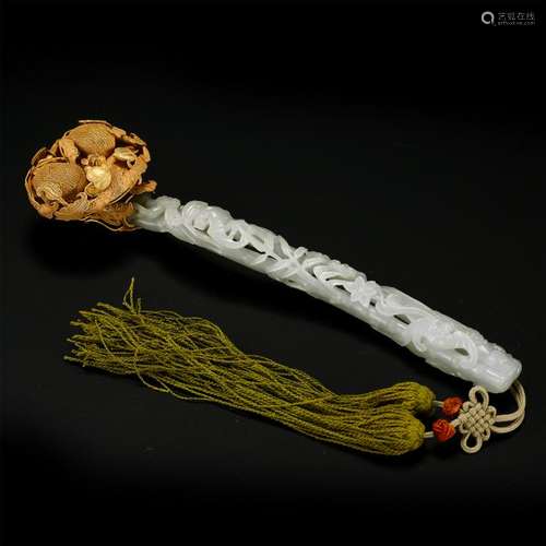 CHINESE GOLT COVERED WHITE JADE RUYI SCEPTER