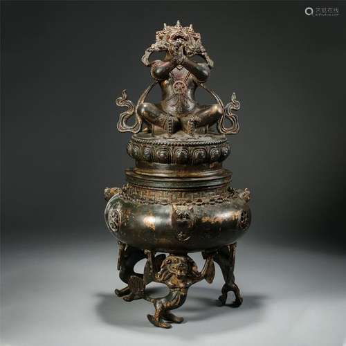 CHINESE BRONZE TRIPLE LION FEET BUDDHA LIDDED CENSER