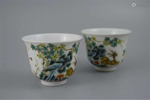 PAIR OF CHINESE PORCELAIN FAMILLE ROSE FLOWER CUPS