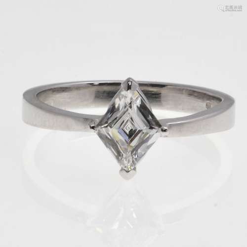 An 18KWG Solitaire Diamond Ring