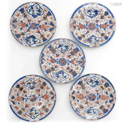 A Series of Five Imari Decor Plates