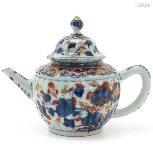 An Imari Decor Teapot