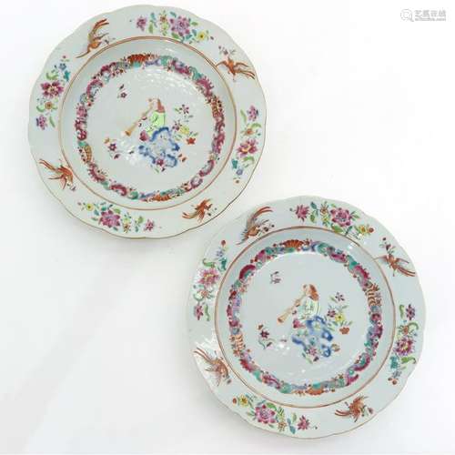 A Pair of Famille Rose and Gilt Decor Plates