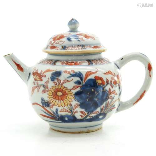 An Imari Decor Teapot