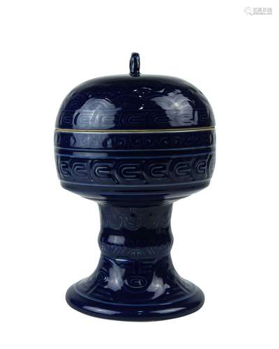 A Chinese Blue Glazed Porcelain Vase