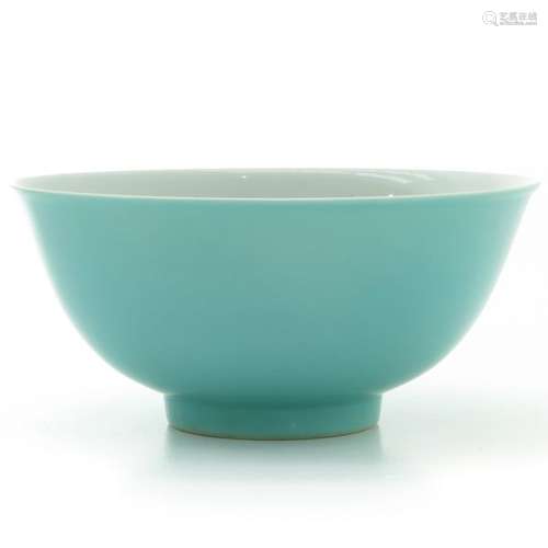 A Light Green Glaze Bowl