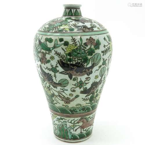 A Famille Verte Decor Meiping Vase