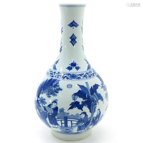 A Blue and White Decor Bottle Vase