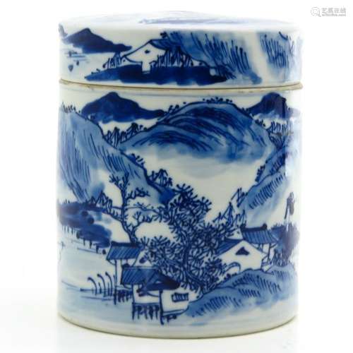 A Blue and White Decor Round Box with Cover