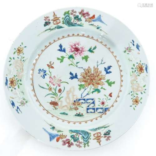 A Famille Rose Decor Charger