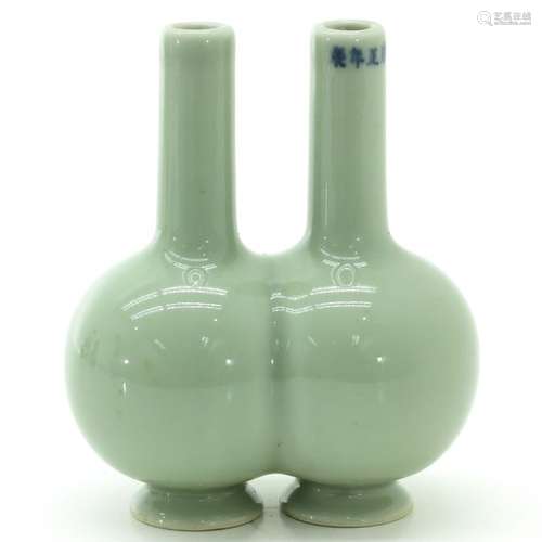 A Celadon Decor Double Vase