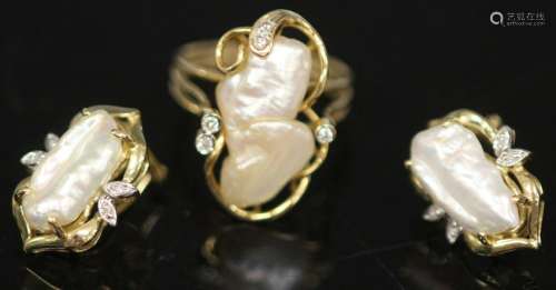 SET OF (2): DIAMOND & PEARL RING & EARRINGS