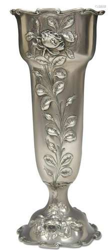 VINTAGE STERLING SILVER FLORAL VASE, 15