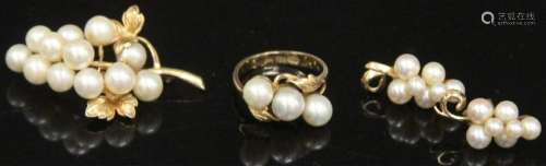 LADY'S 14KT GOLD PEARL PIN, EARRINGS & RING SET