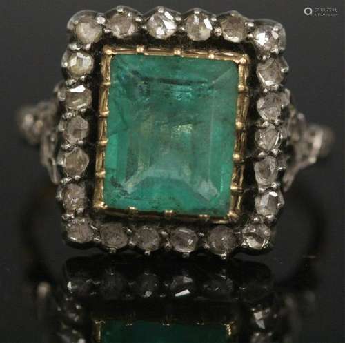 EMERALD & DIAMOND GOLD RING, 5.1 GRAMS