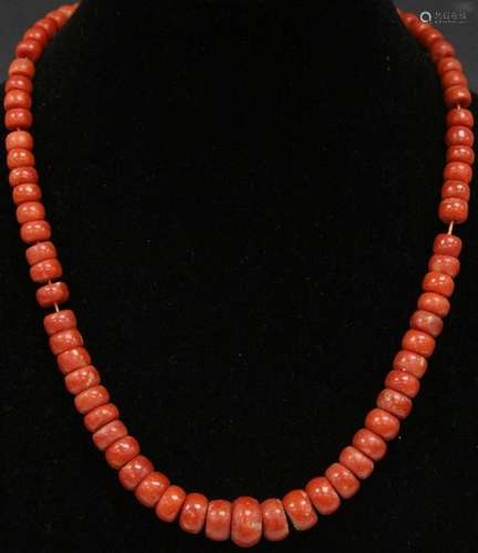 CORAL BEADED NECKLACE W/ 18KT YELLOW GOLD CLASP