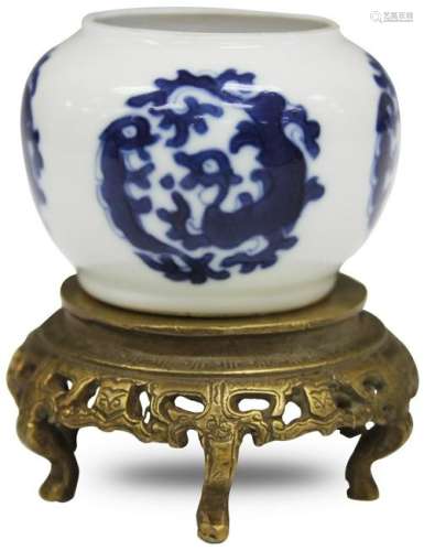CHINESE BLUE & WHITE PORCELAIN JAR W/ METAL STAND