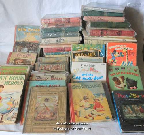 Two boxes of children's annuals, Wonder Books, etc.