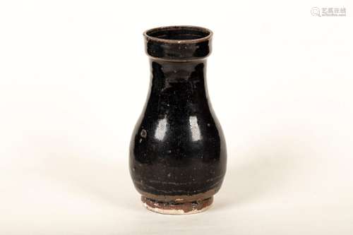 BLACK GLAZED VASE